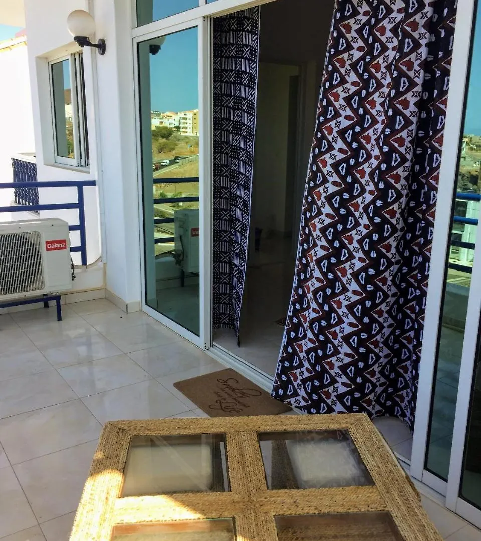 Casa Namaste Bed & Breakfast/Appartement Praia 0*,